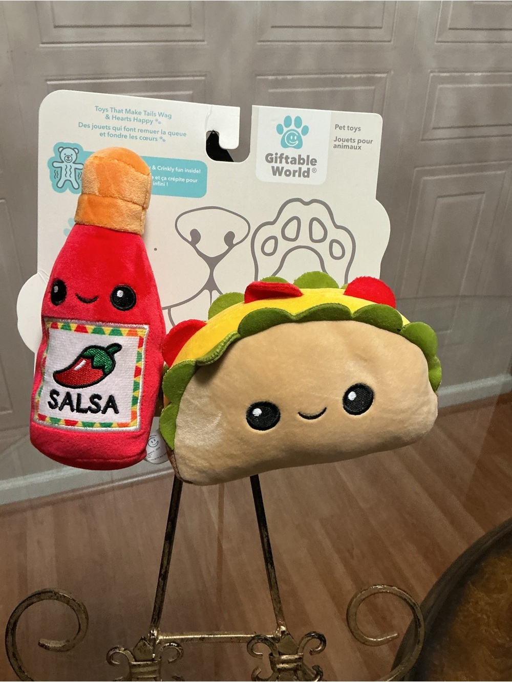Giftable Set Of 2 Giftable Salsa & Taco Toy w/Squeaker & Crinkle & Squeaker